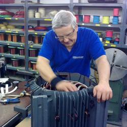 Erwin Reumüller bei der Arbeit Erwin Reumüller bei der Arbeit